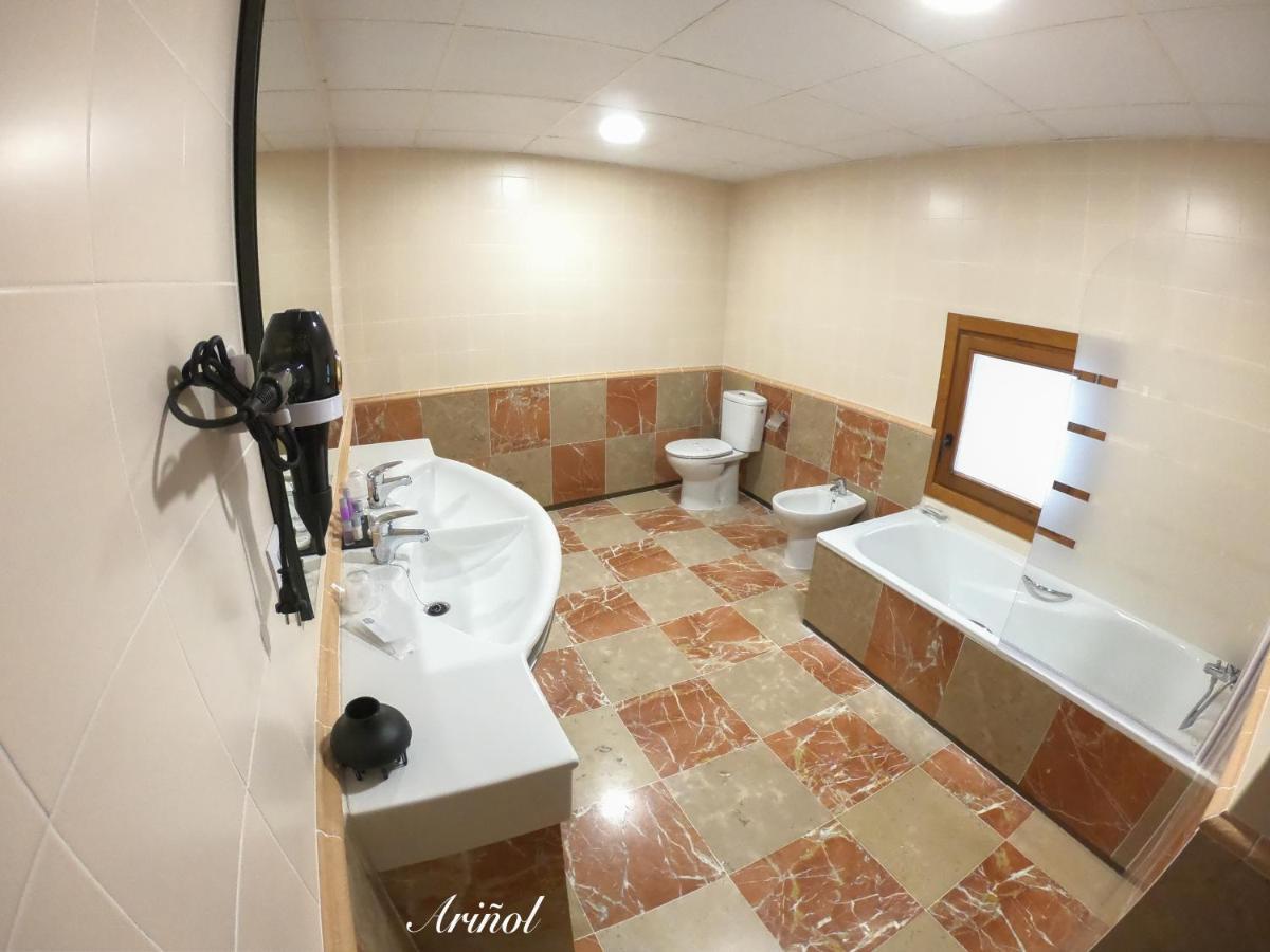 Hotel Baron Andilla Valdealgorfa 外观 照片