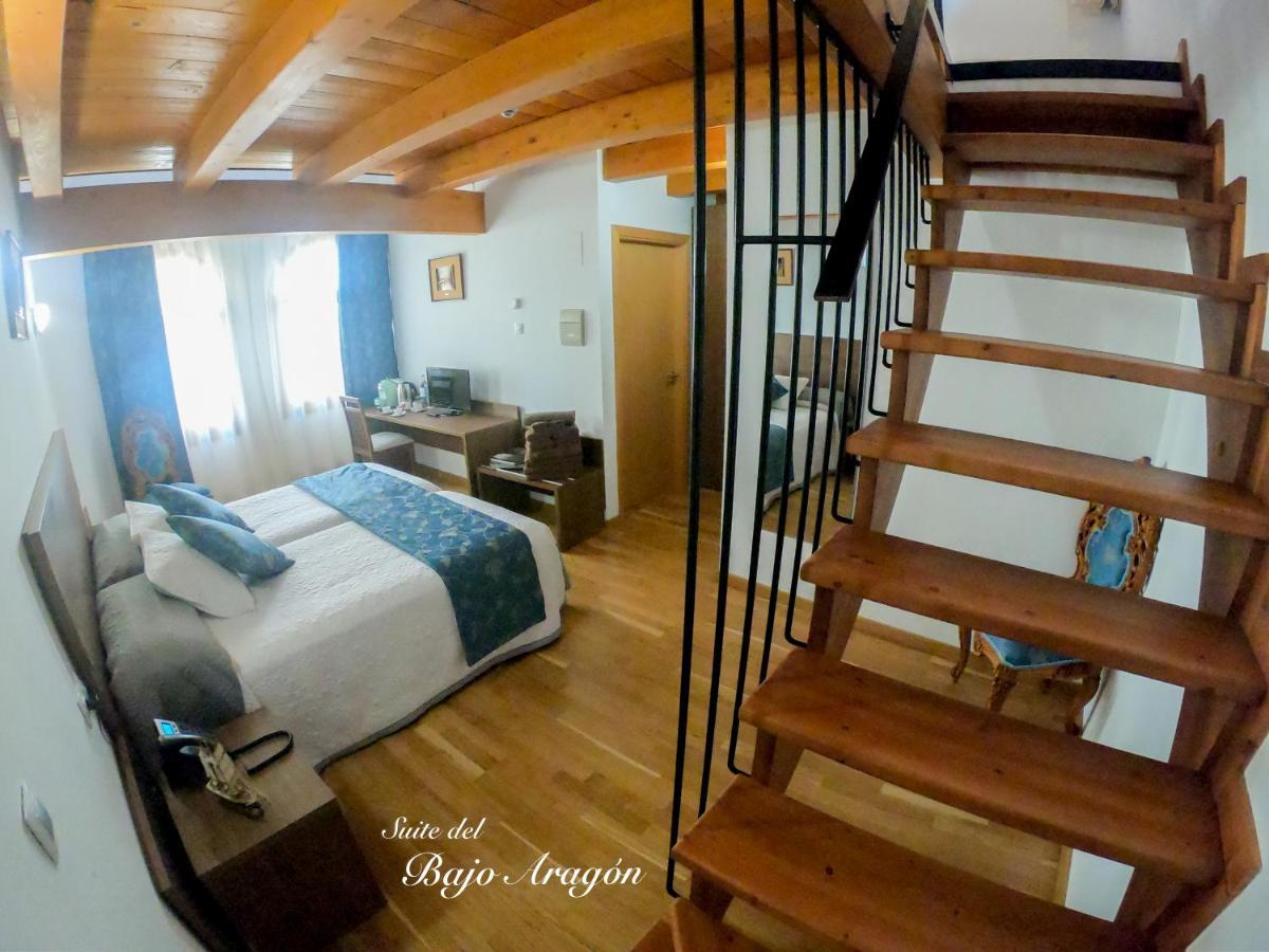 Hotel Baron Andilla Valdealgorfa 外观 照片