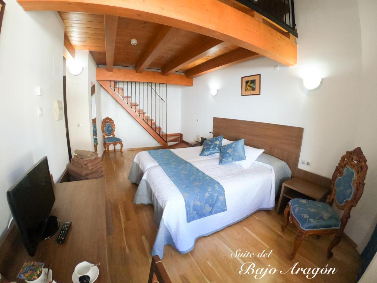 Hotel Baron Andilla Valdealgorfa 外观 照片