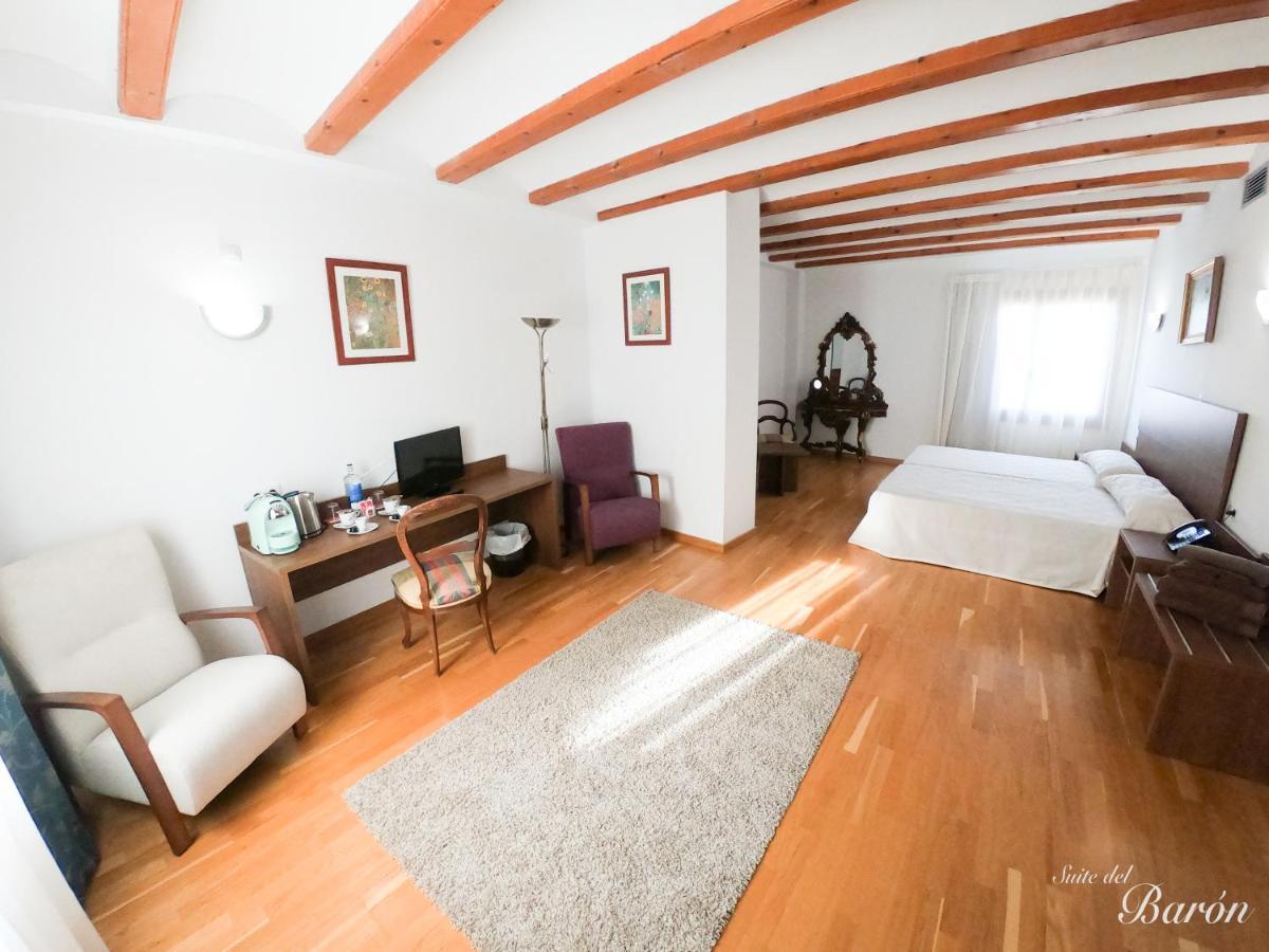 Hotel Baron Andilla Valdealgorfa 外观 照片